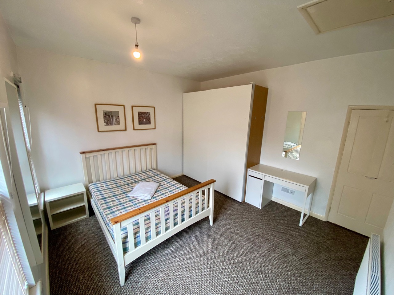 Additional image 7 of 3 Bed Semi-Detached House, Larges Street, DE1, N1 7GU