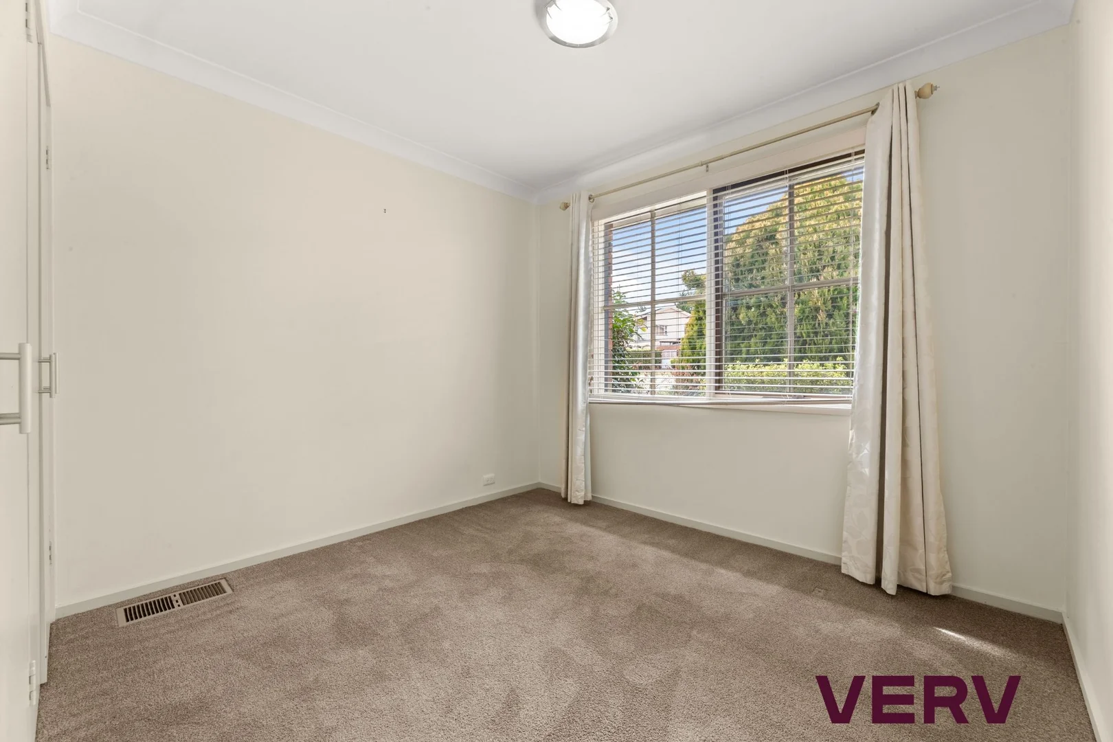 Additional image 10 of 79 Dumas Street, McKellar ACT 2617
