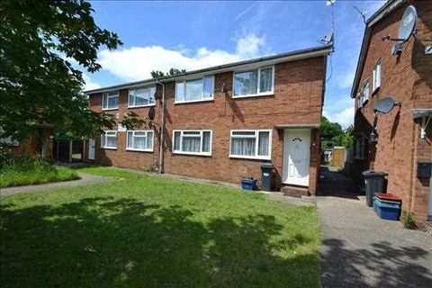 Peninsular Close, Bedfont TW14