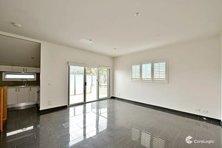 Unit 12/29 Holloway Street, Ormond VIC 3204 photo 3