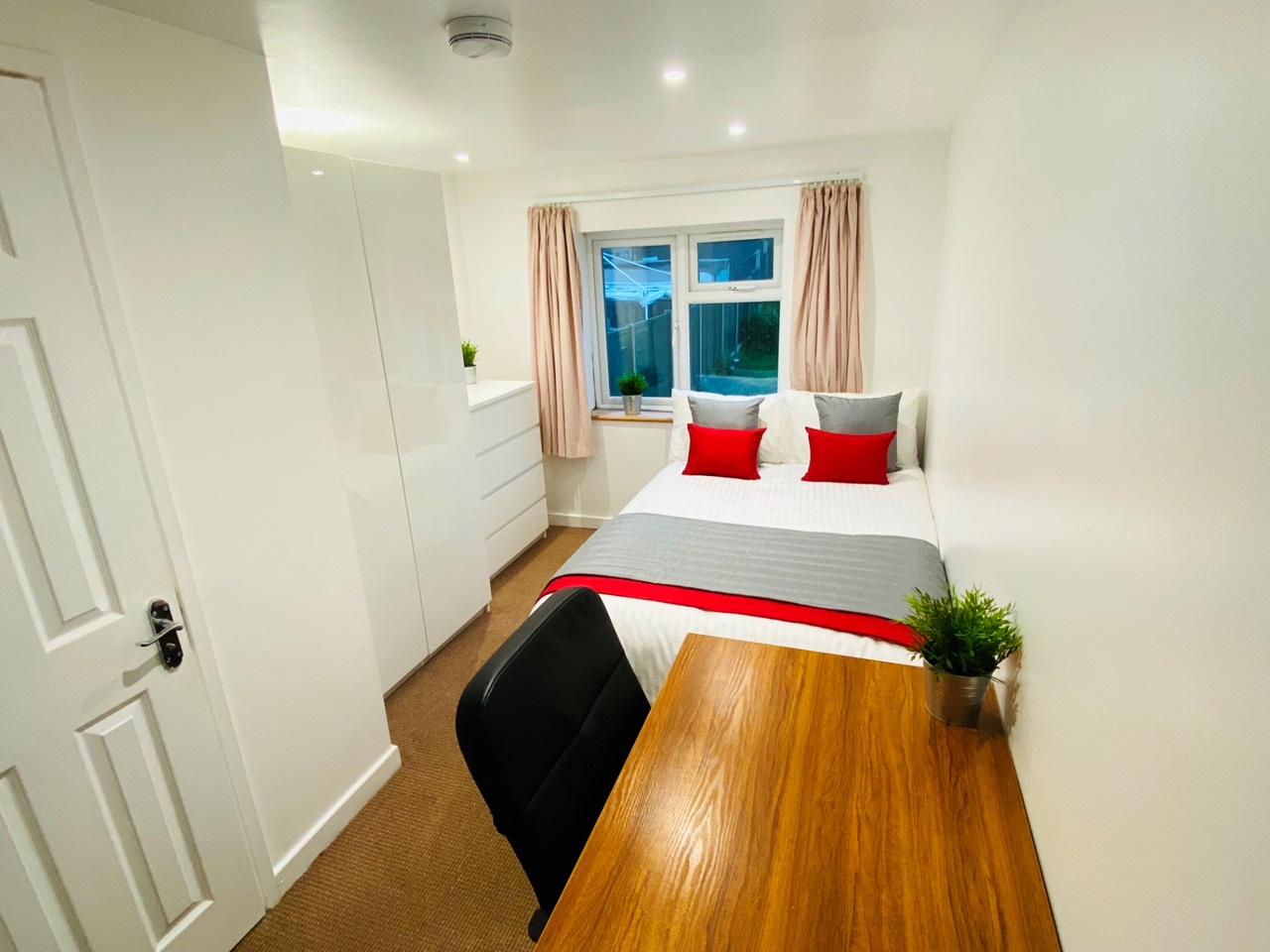 Additional image 19 of 6 Bed Semi-Detached House, Harefied Road, SO17, N1 7GU