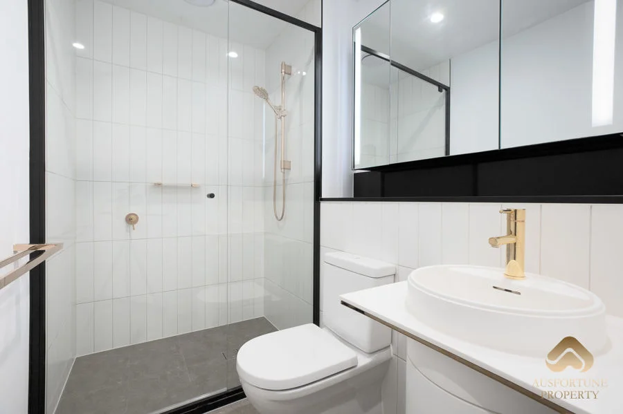 Additional image 5 of 3307/228 La Trobe Street, Melbourne VIC 3000