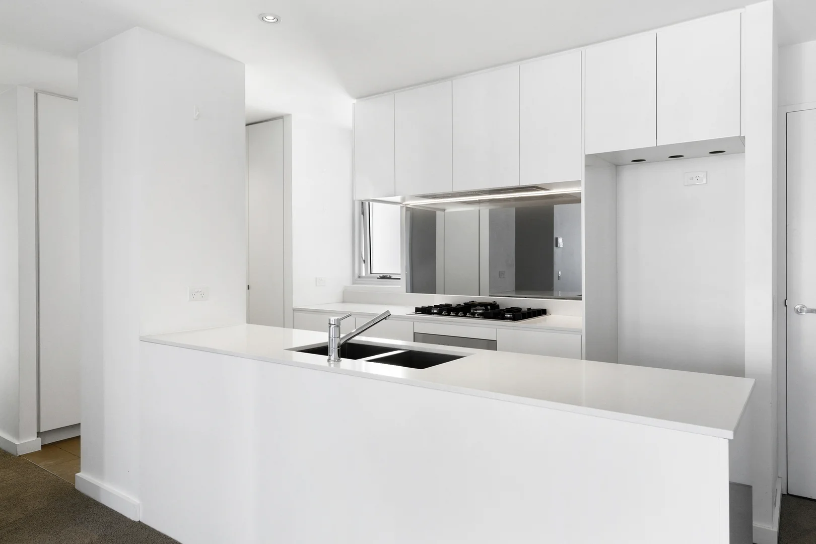 Additional image 3 of 905/15 Gadigal Avenue, Zetland NSW 2017