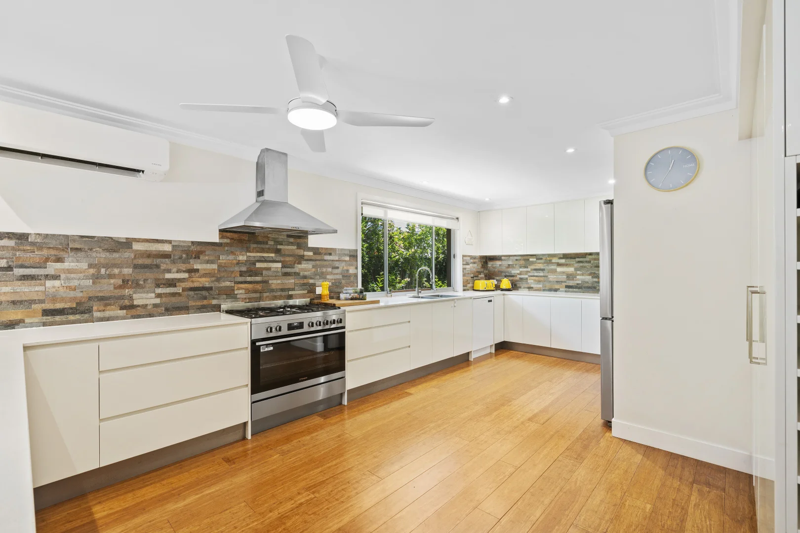 Additional image 6 of 24 Dunkeith Avenue, Benowa Waters QLD 4217