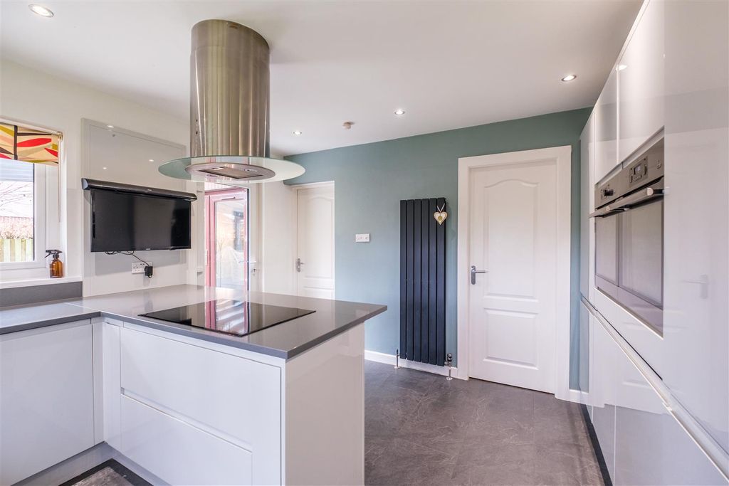 Additional image 7 of 5 bed detached house for saleTurnbull Way, Strathaven ML10