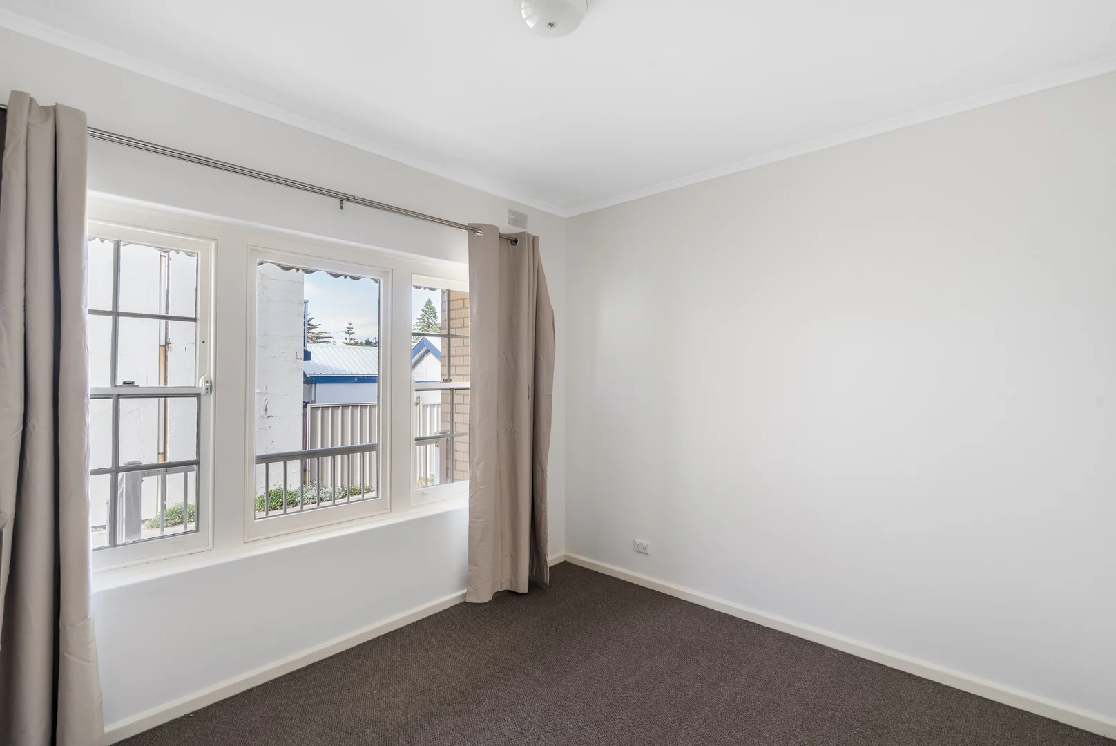 Additional image 5 of 2/45 Esplanade, Christies Beach SA 5165