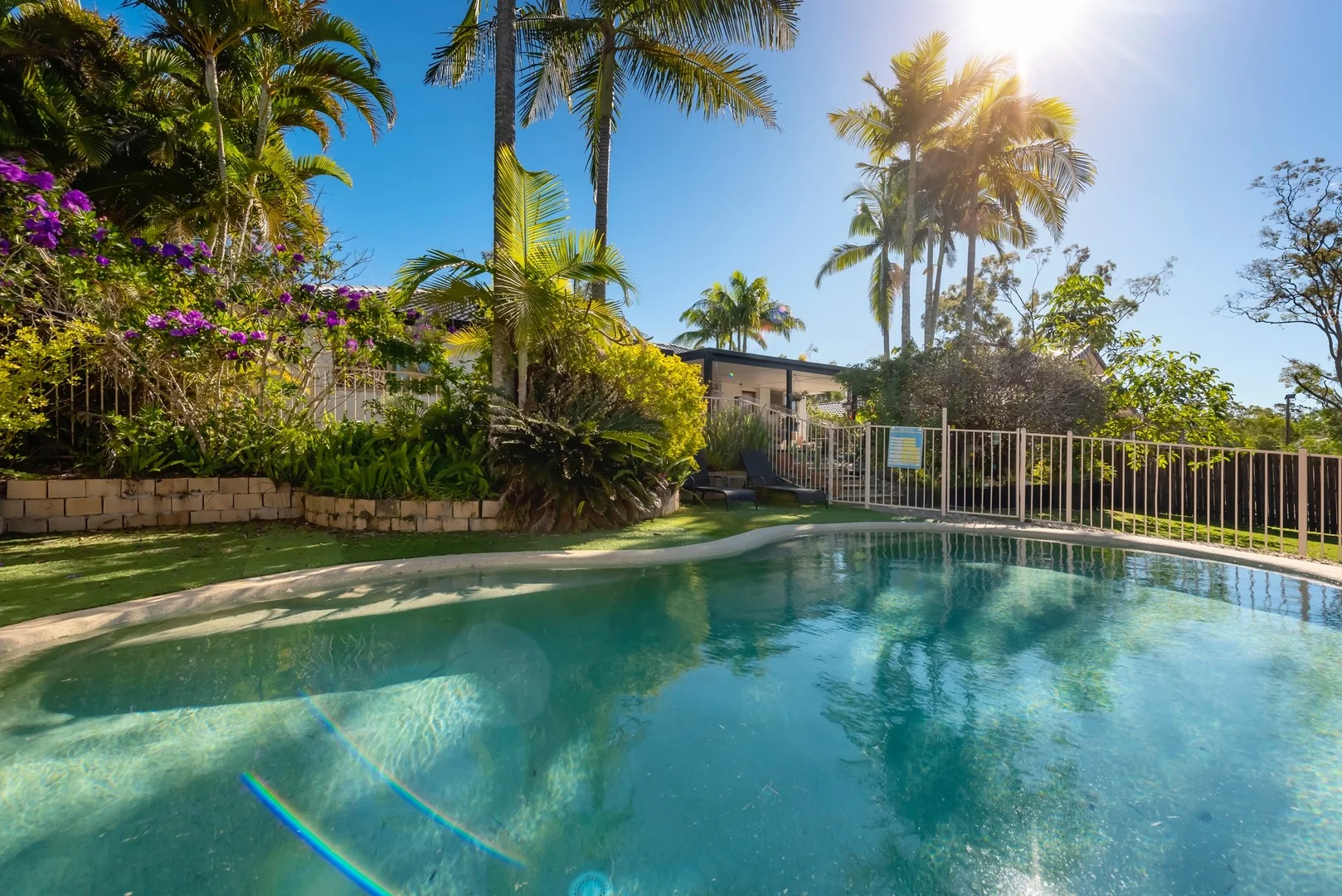 141 Discovery Drive, Helensvale QLD 4212 photo 2