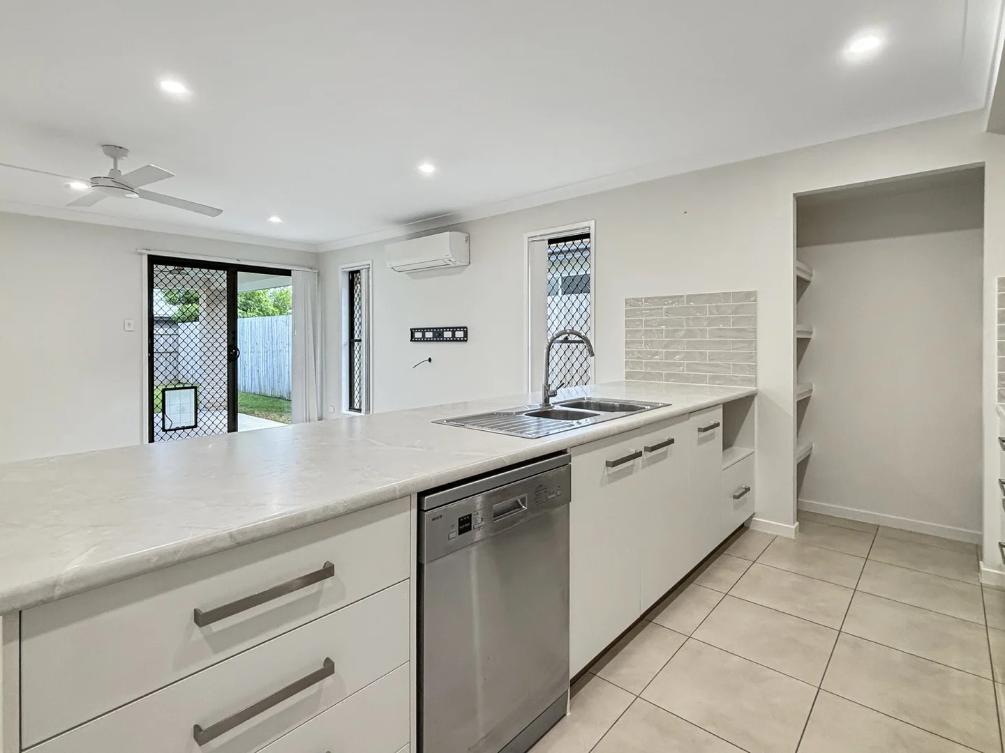 Additional image 3 of 76 Raff Road, Caboolture South QLD 4510