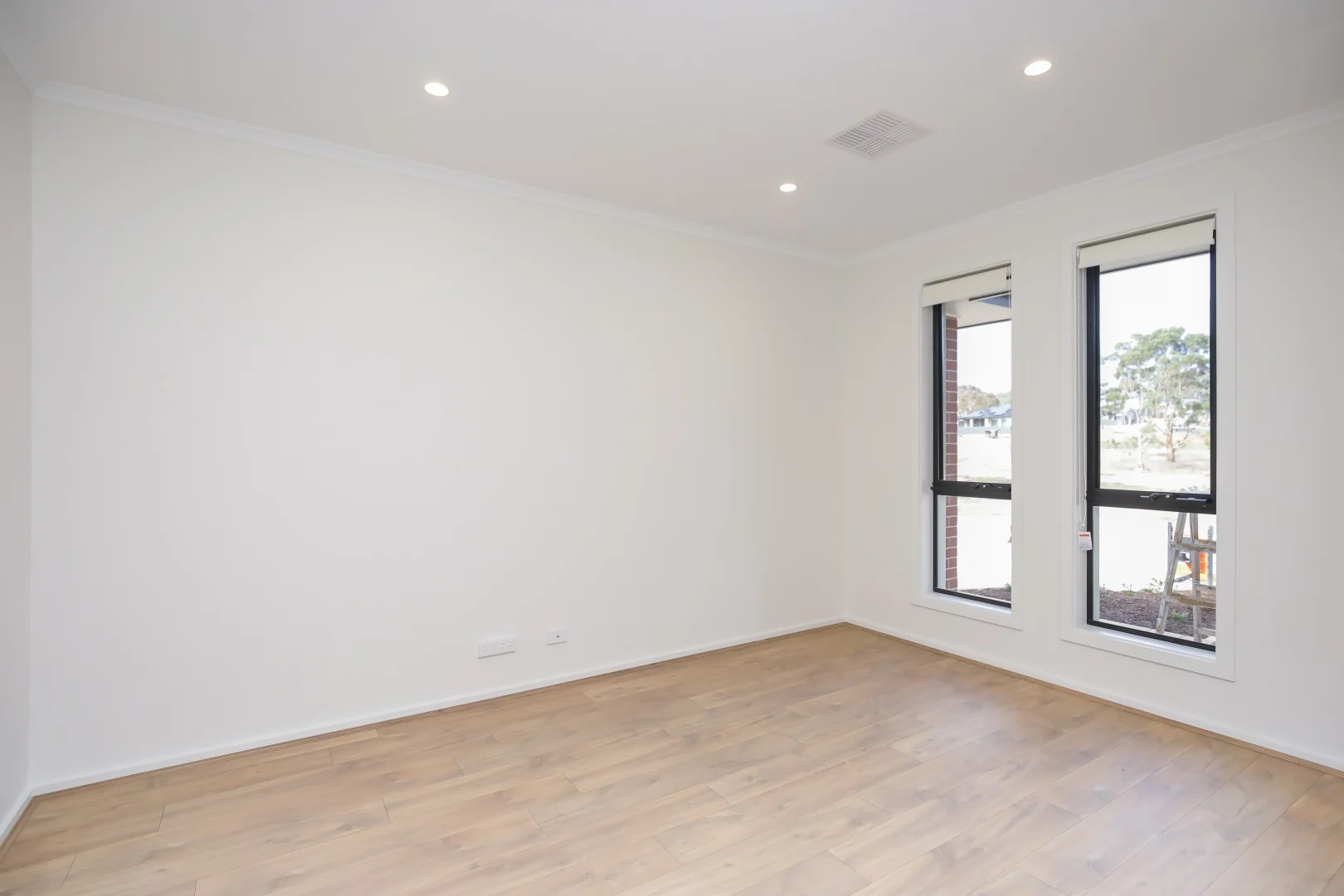 Additional image 8 of 48 Park Tce, Mount Barker SA 5251