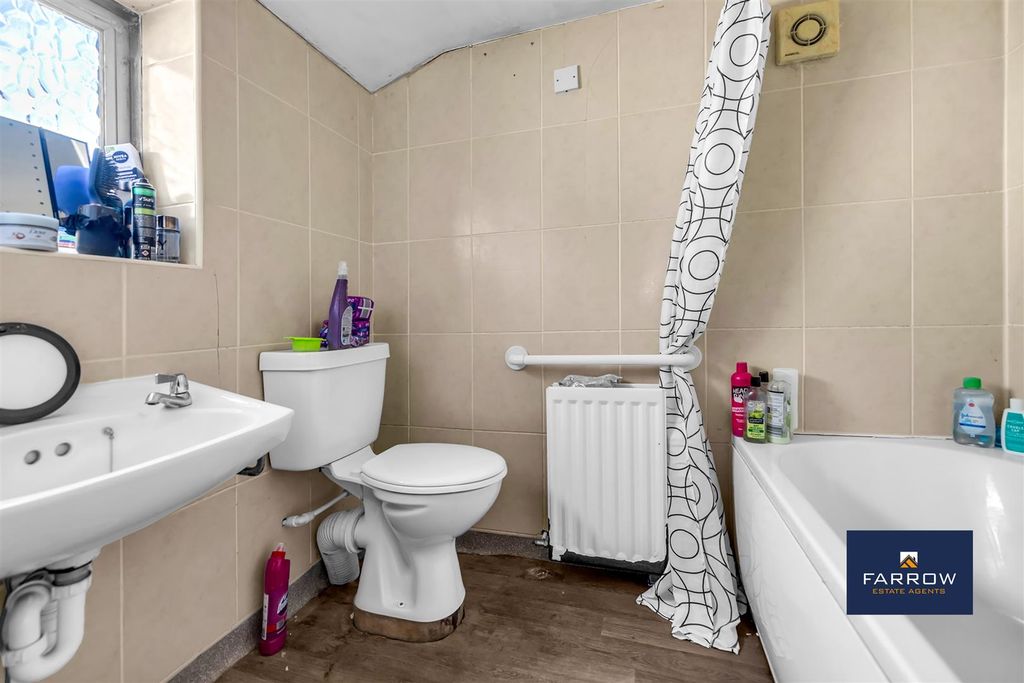 Additional image 8 of 3 bed terraced house for saleRutland Street, Grimsby DN32