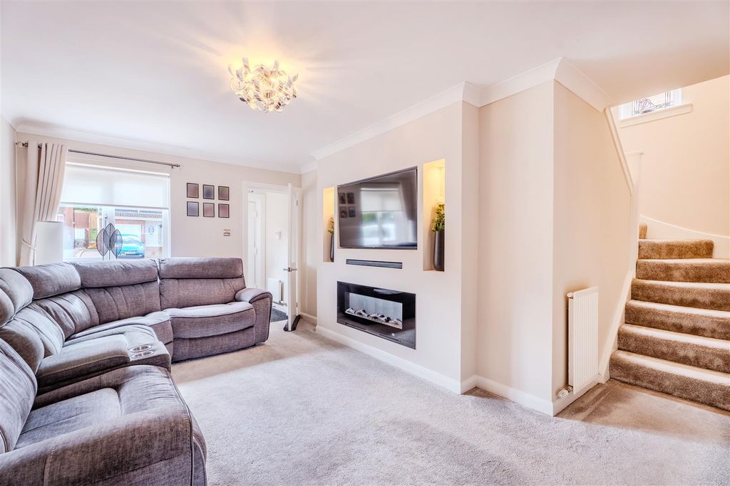 Additional image 3 of 3 bed detached house for saleSilver Firs, Motherwell ML1