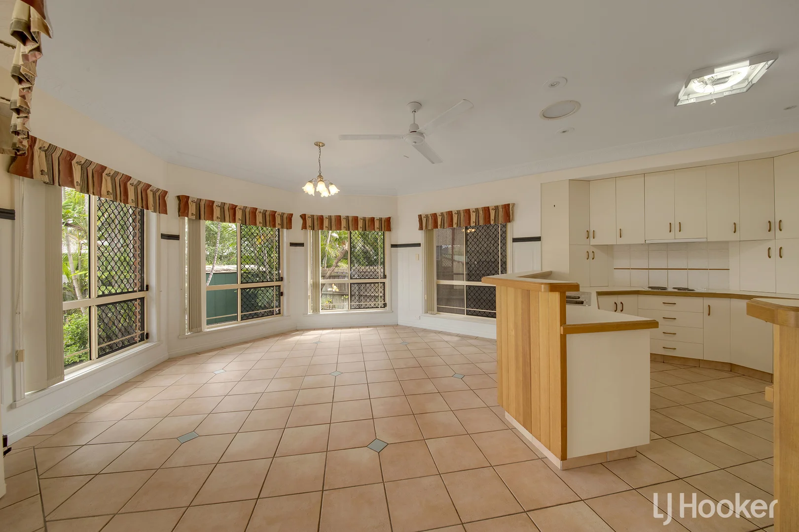 Additional image 2 of 4 Deborah Street, Glen Eden QLD 4680