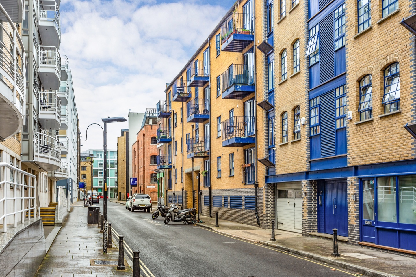 1 Bed Flat, Thames Heights, SE1, N1 7GU photo 2