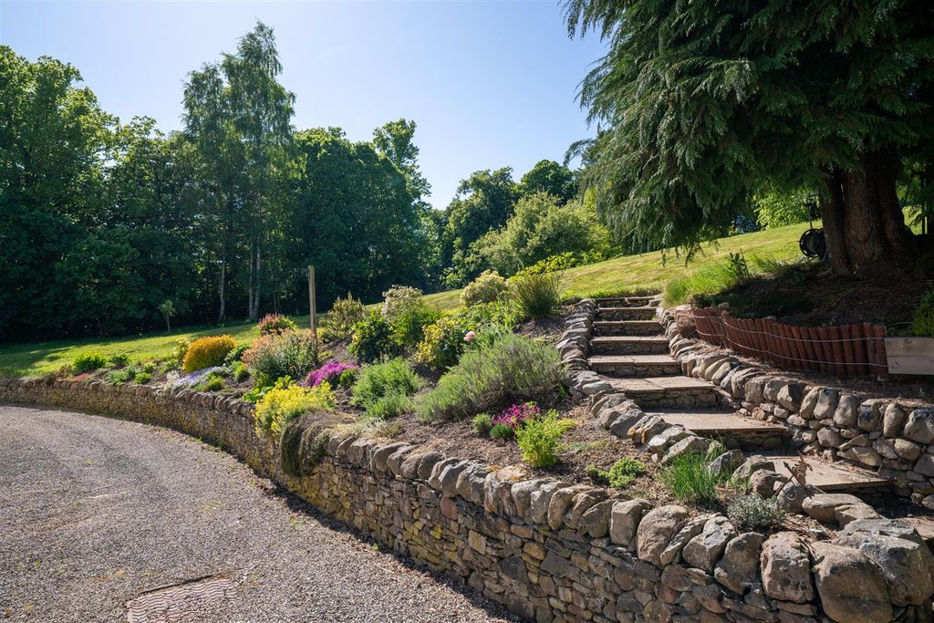 Additional image 31 of 4 bed farmhouse for saleThickside House, Oxnam Road, Jedburgh TD8