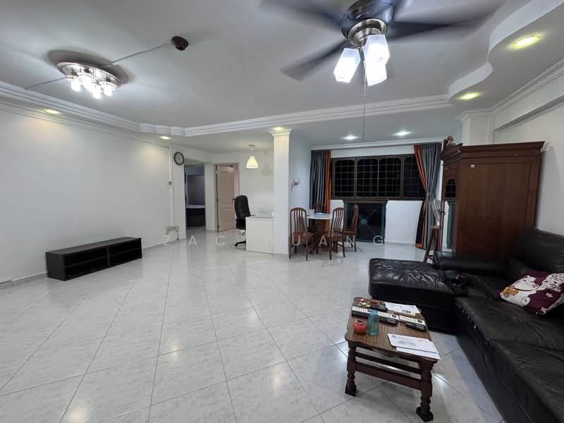 962 Hougang Avenue 9