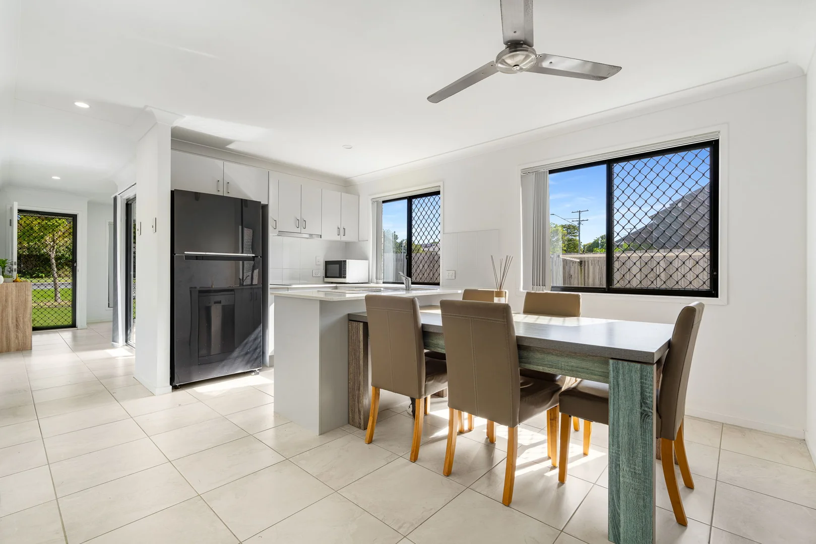 Additional image 3 of 1/55 Fedrick Street, Boronia Heights QLD 4124