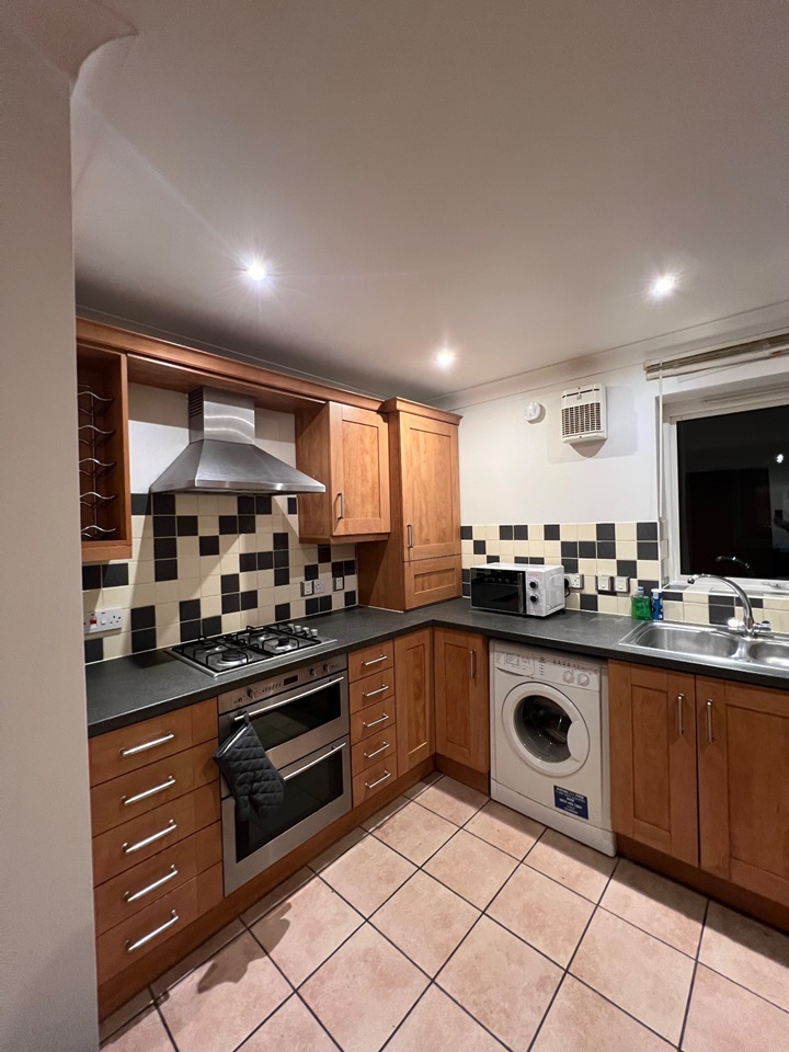 Additional image 4 of 2 Bed Flat, Century Court, SO14, N1 7GU