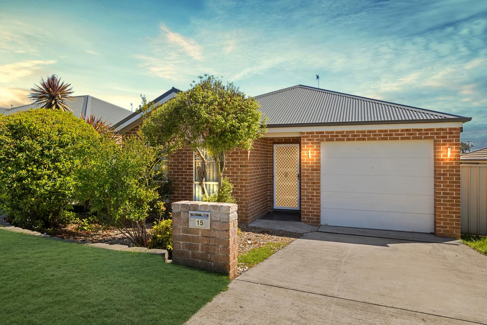 15 Romano Drive, Orange NSW 2800