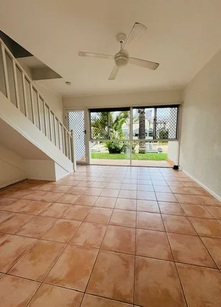 Additional image 2 of 5/10 Havana Key, Broadbeach Waters QLD 4218