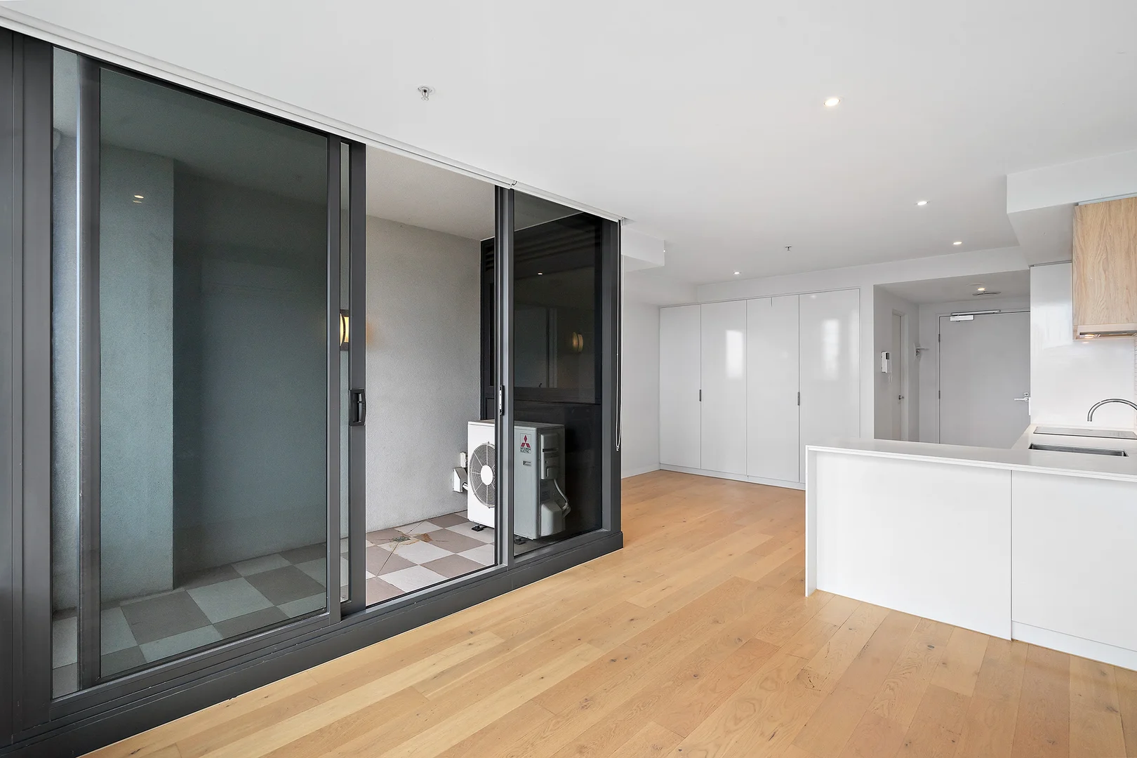 Additional image 4 of 1505/3-5 St Kilda Road, St Kilda VIC 3182