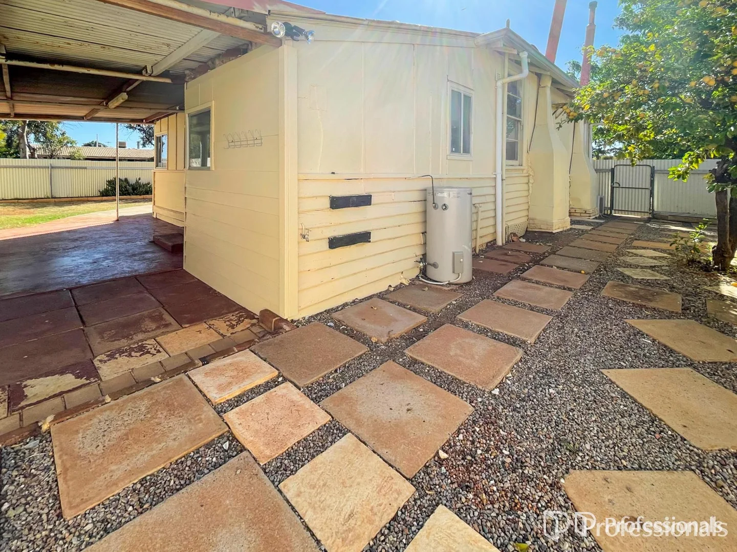 Additional image 12 of 137 Campbell Street, West Lamington WA 6430