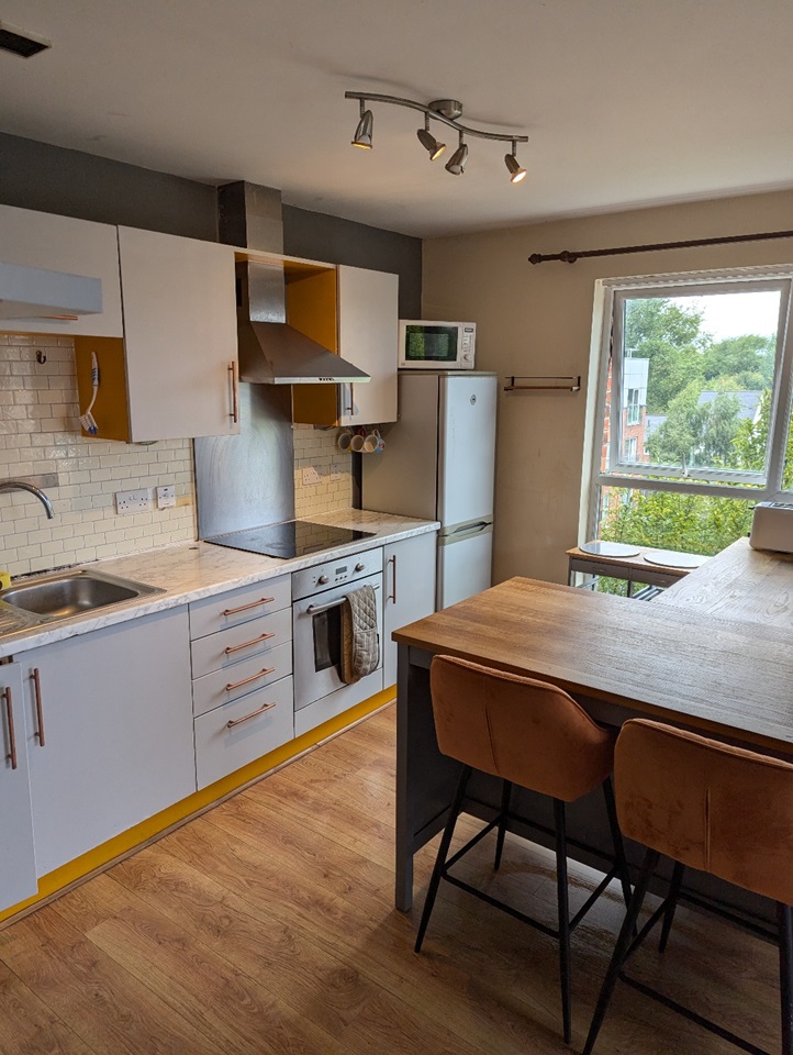 2 Bed Flat, Stillwater Drive, M11, N1 7GU photo 4