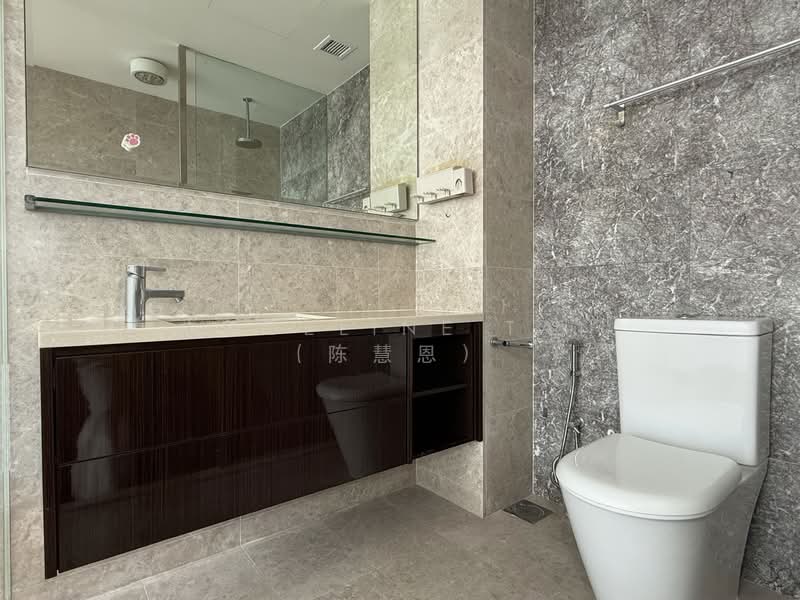 66 Phoenix Road photo 5