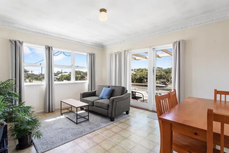 Additional image 2 of 405 OXLEY AVENUE, Redcliffe QLD 4020