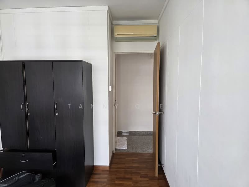 185B Rivervale Crescent photo 3