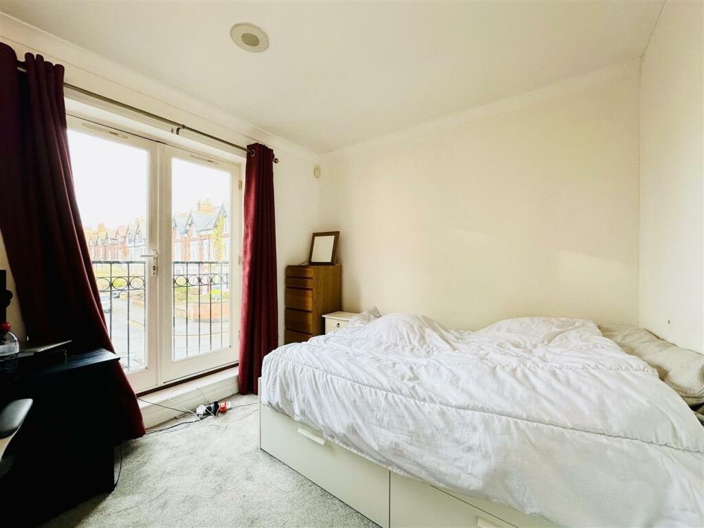 Additional image 5 of Room in a Shared House, Milford Street, DE1, N1 7GU