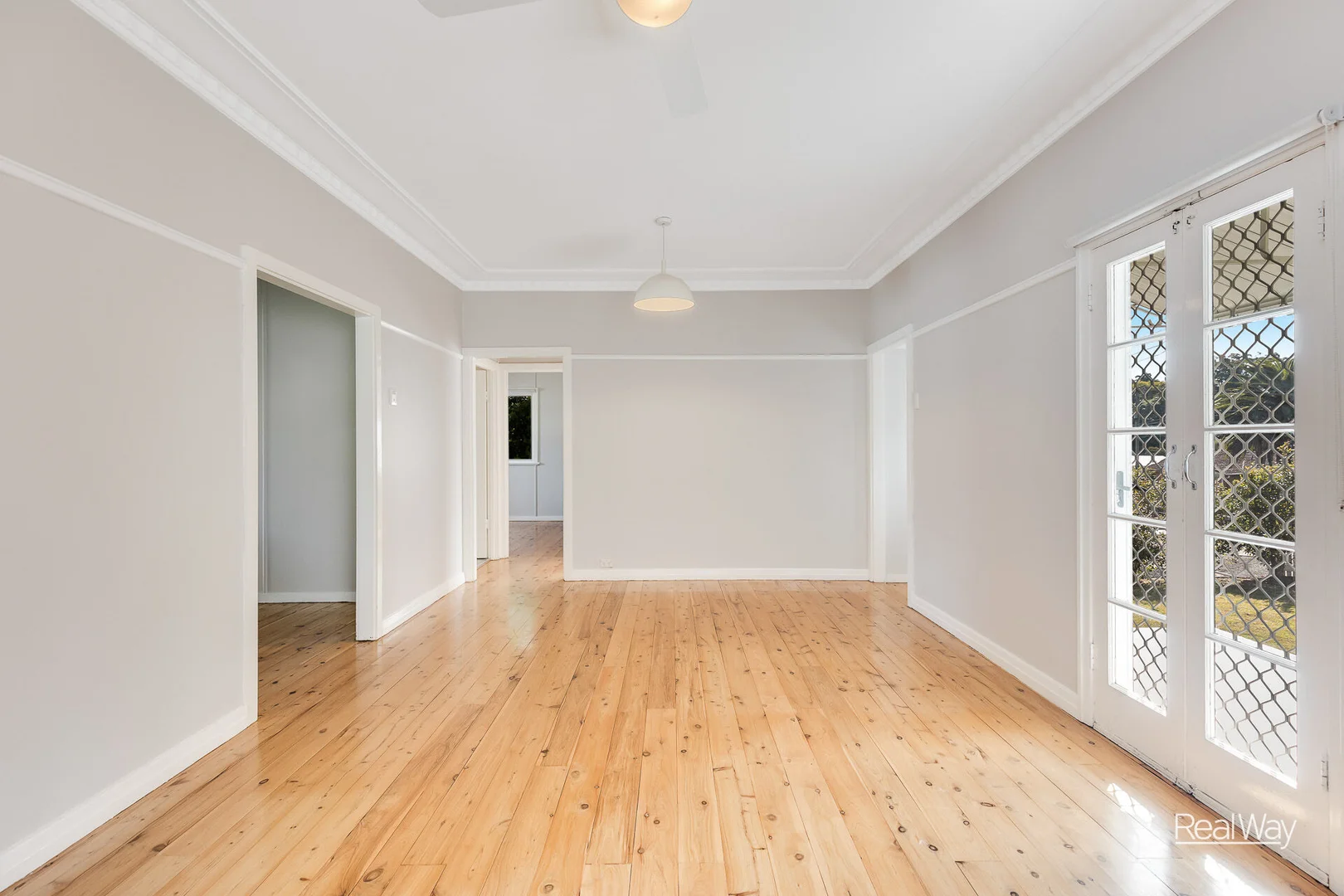 Additional image 3 of 70 North Street, Mount Lofty QLD 4350