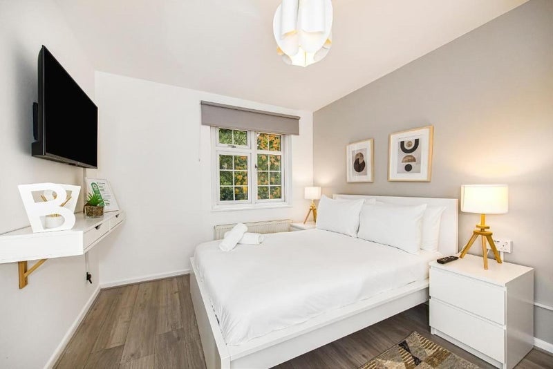 Room in a Shared Flat, Rectory Square, E1, N1 7GU