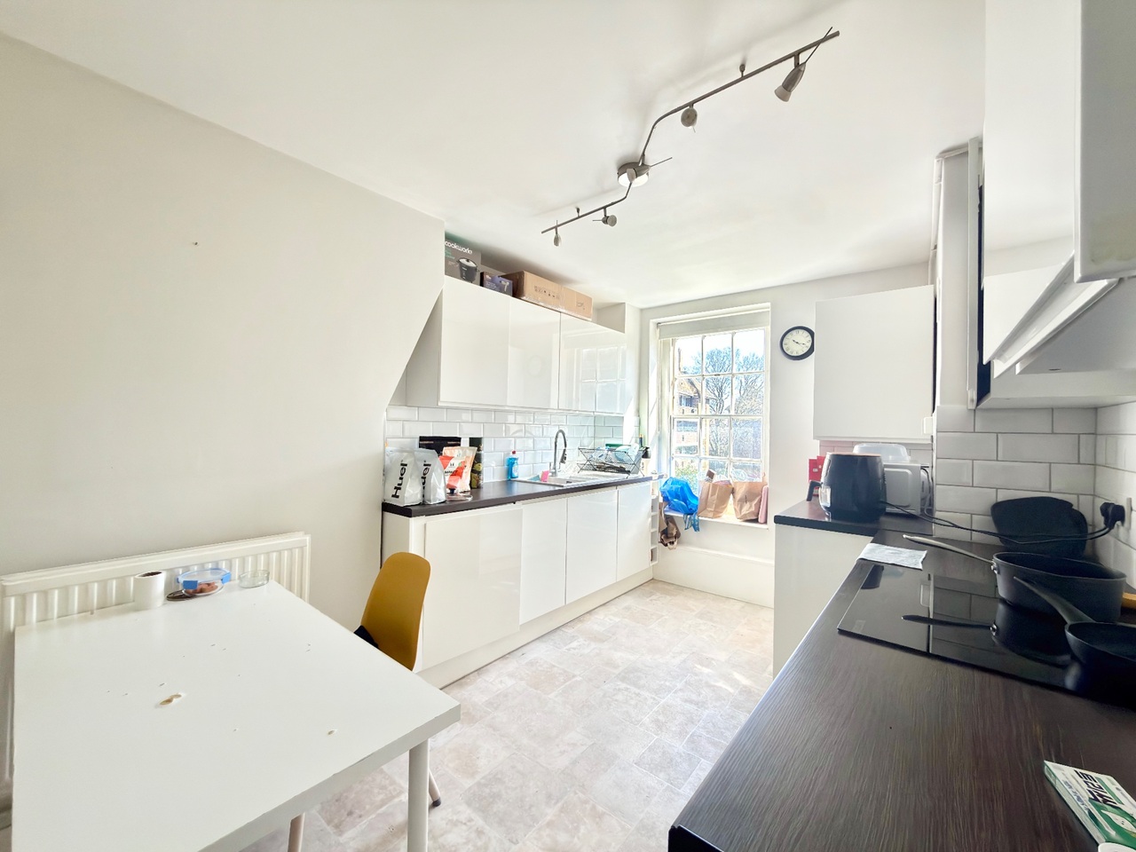 1 Bed Flat, Buckmaster House, N7, N1 7GU photo 4