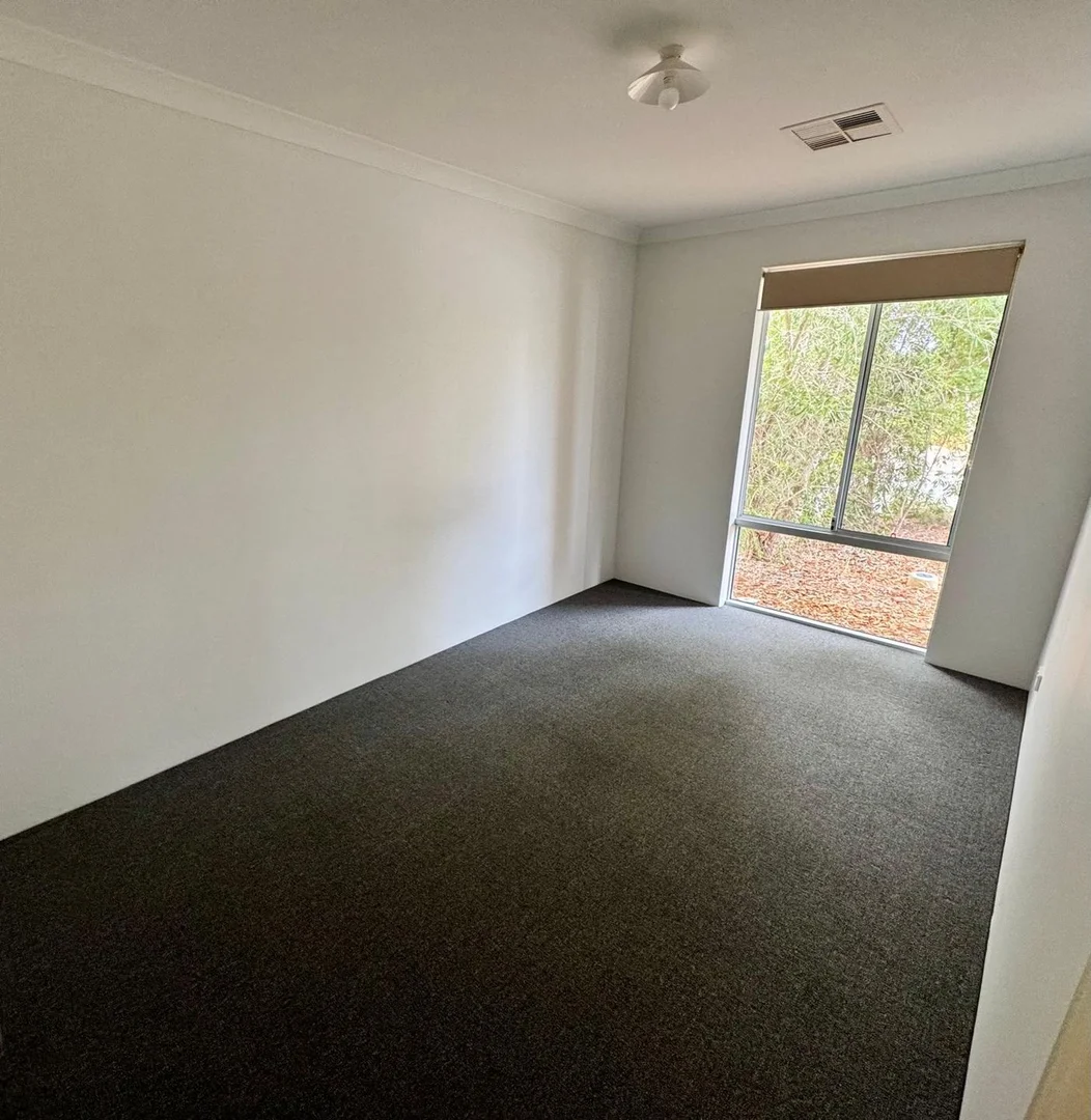 Additional image 3 of 39 Bromsgrove St, Wellard WA 6170