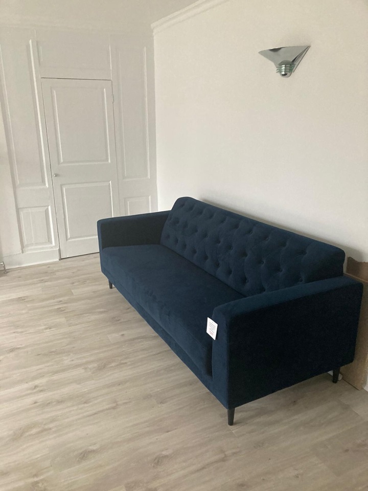 Additional image 3 of 1 Bed Flat, Castle Street, RG1, N1 7GU