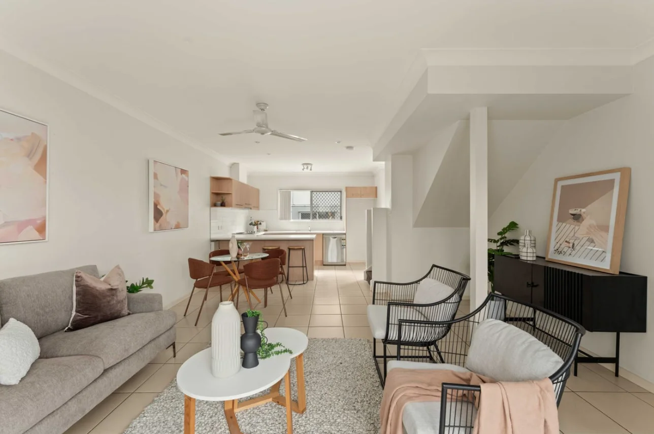 2/25 Grasspan Street, Zillmere QLD 4034