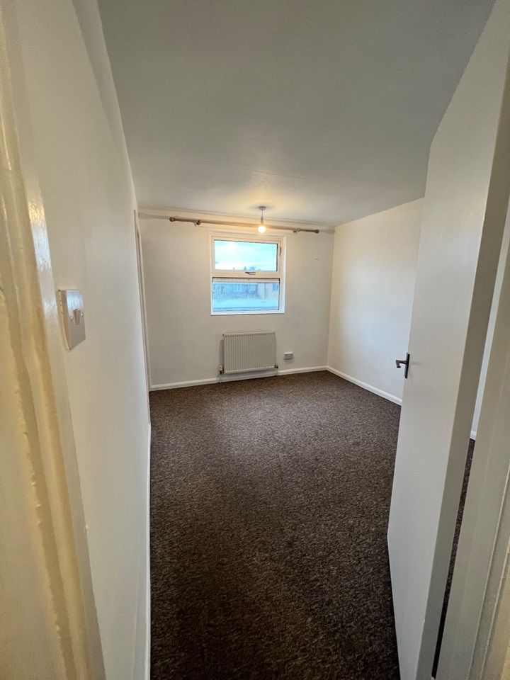 Additional image 8 of 3 Bed Terraced House, Crathern Way, CB4, N1 7GU