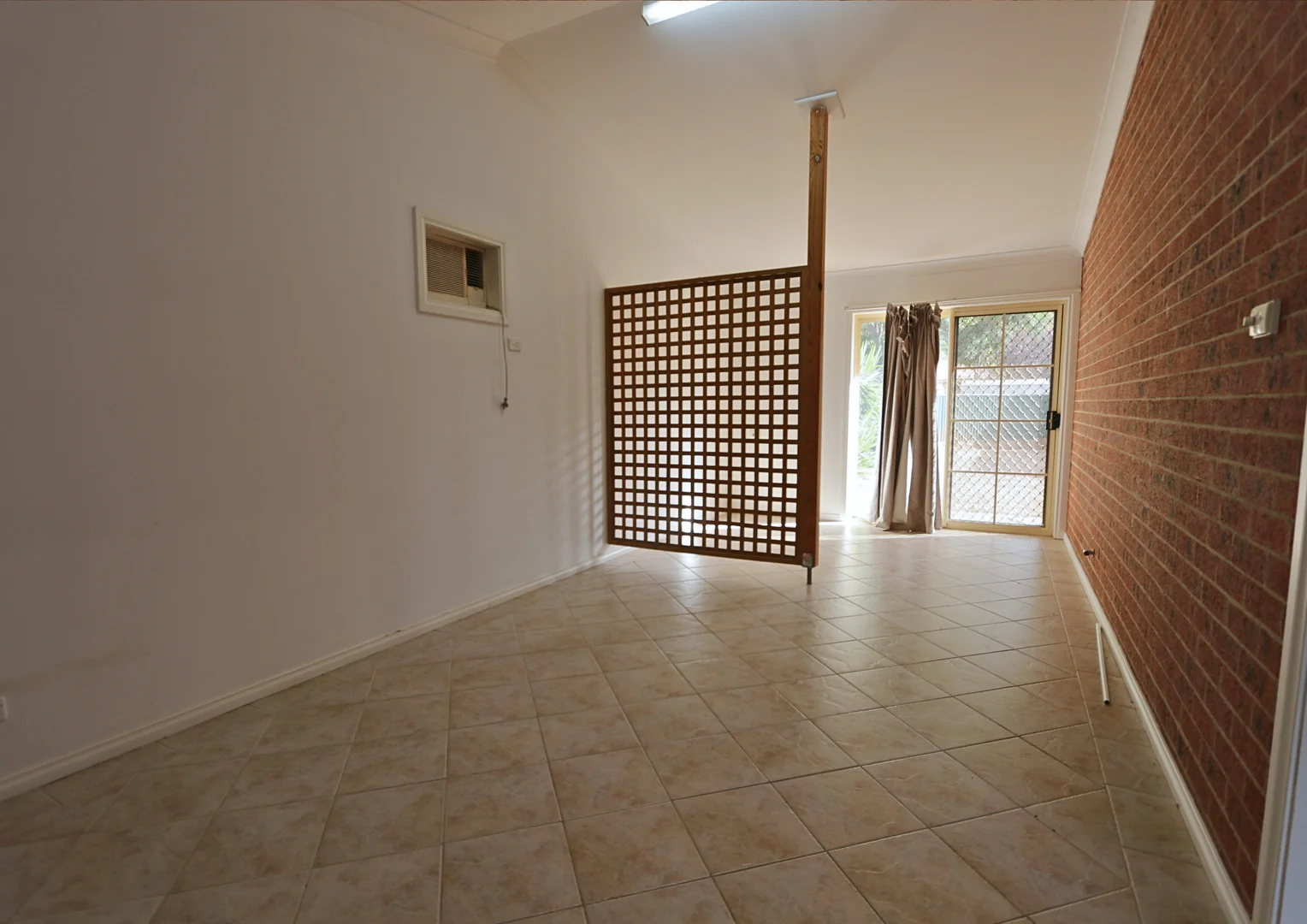 Additional image 12 of 143 Britannia Street, Temora NSW 2666