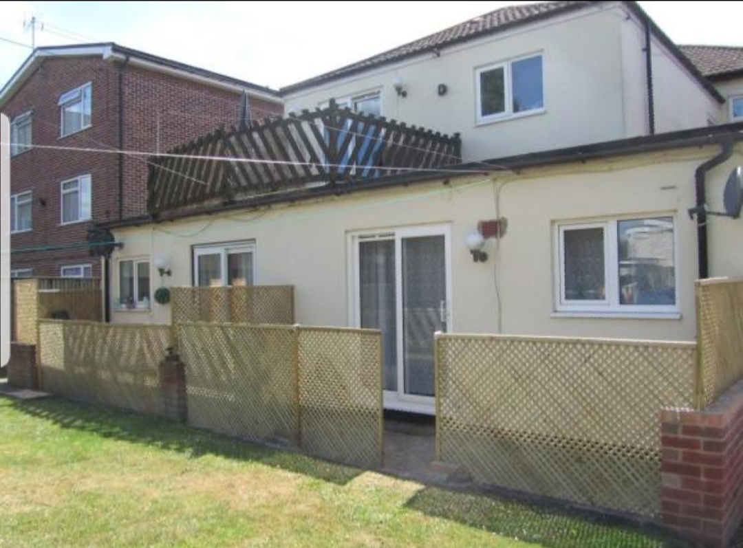 1 Bed Maisonette, Shirley Road, SO15, N1 7GU