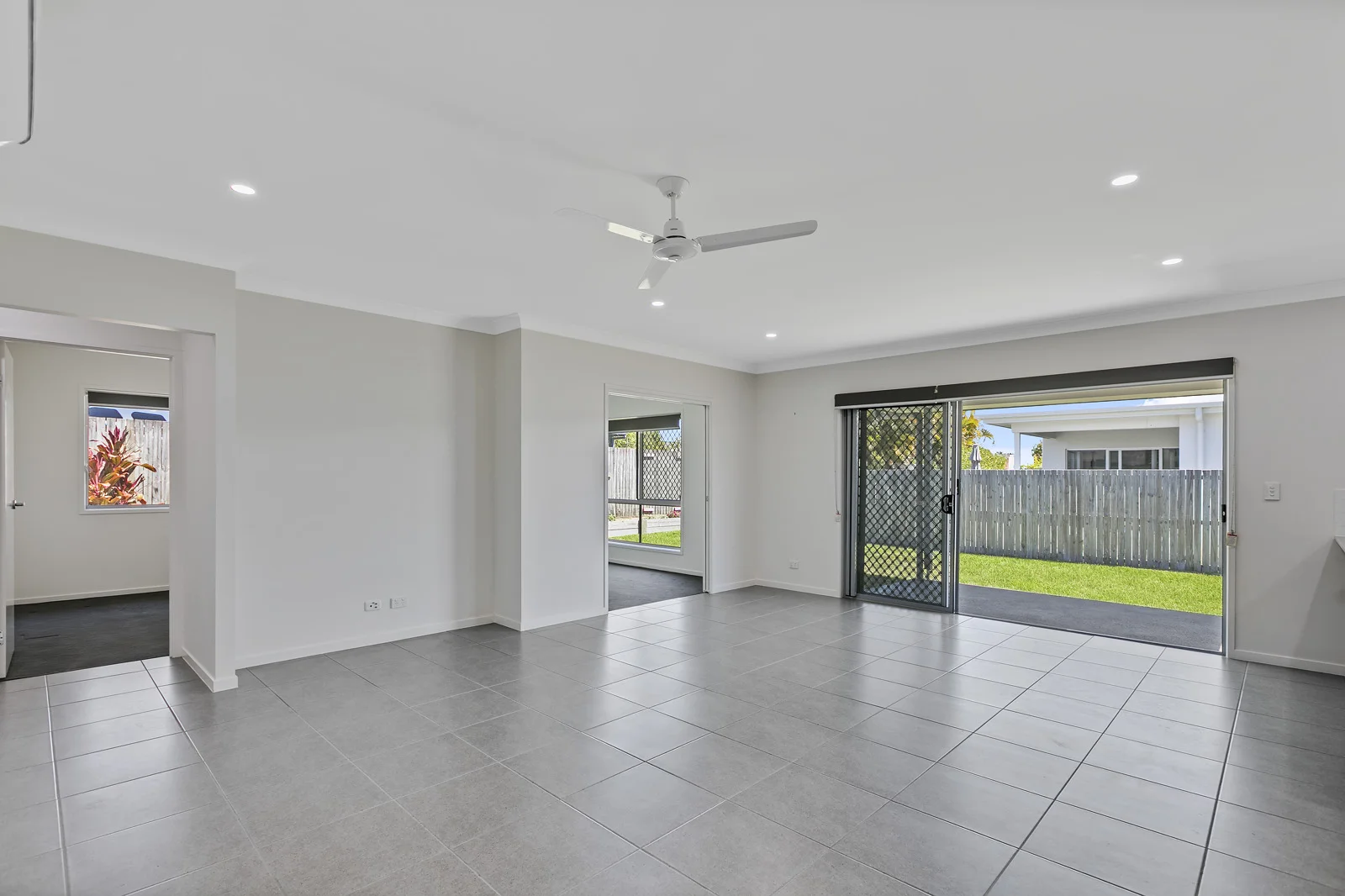 Additional image 3 of 1/54 Springs Drive, Meridan Plains QLD 4551