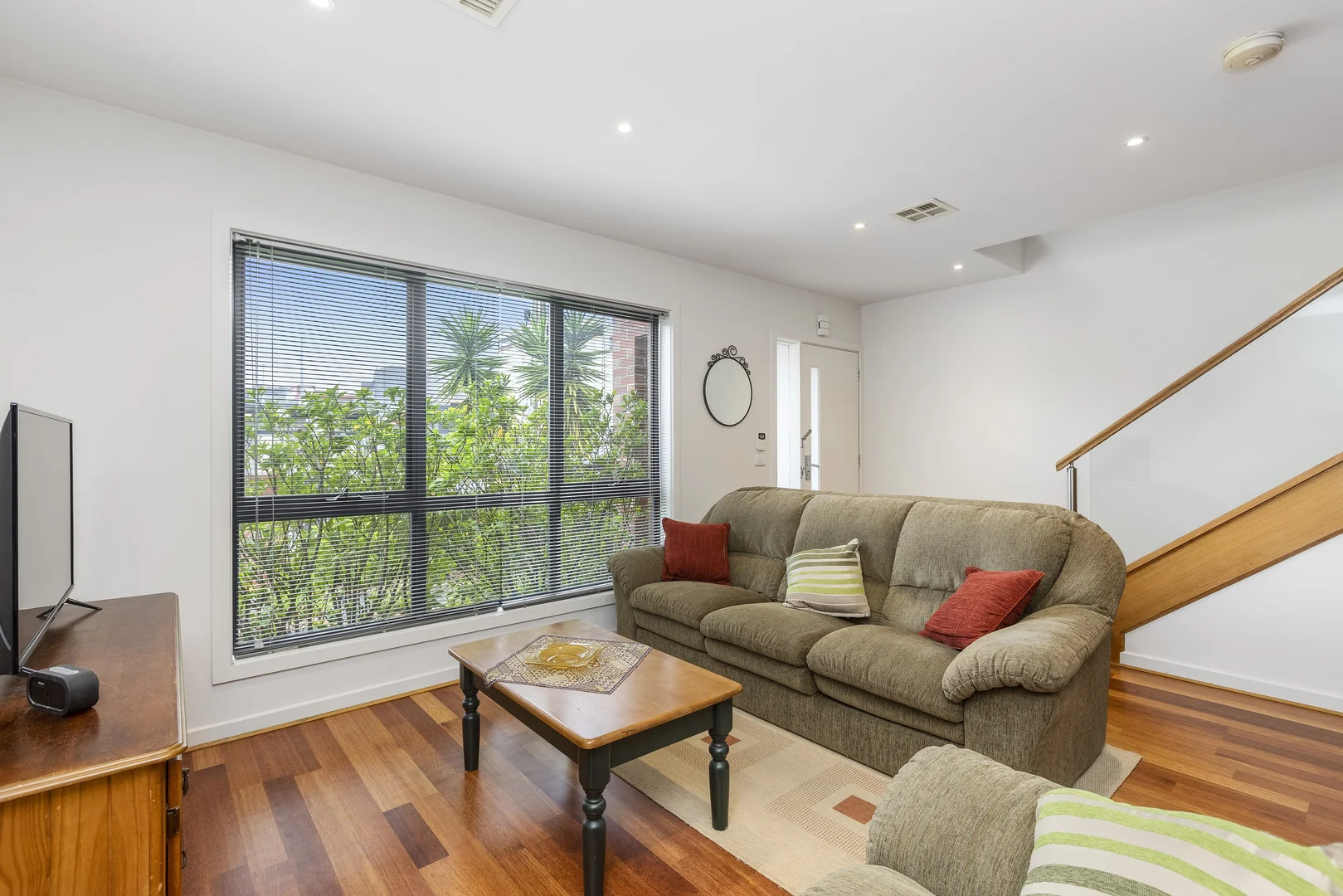 Additional image 3 of 2/1 Lilac Street, Bentleigh East VIC 3165