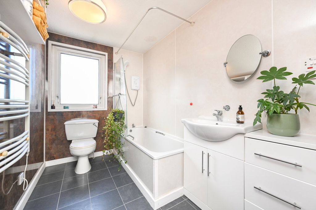 Additional image 19 of 3 bed bungalow for sale6 Roebrek, Brae, Shetland ZE2