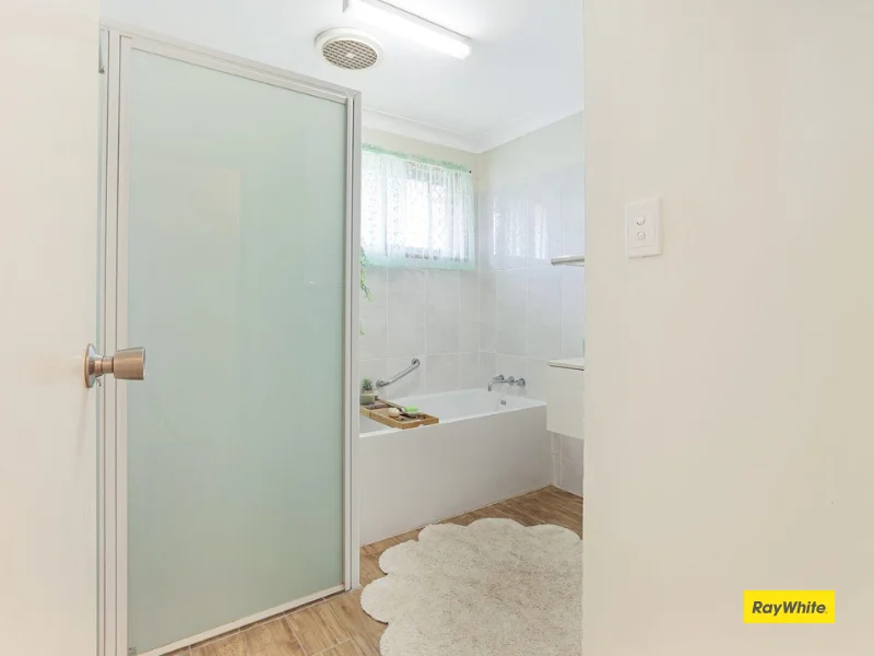 Additional image 15 of 254 Branyan Drive, Avoca QLD 4670