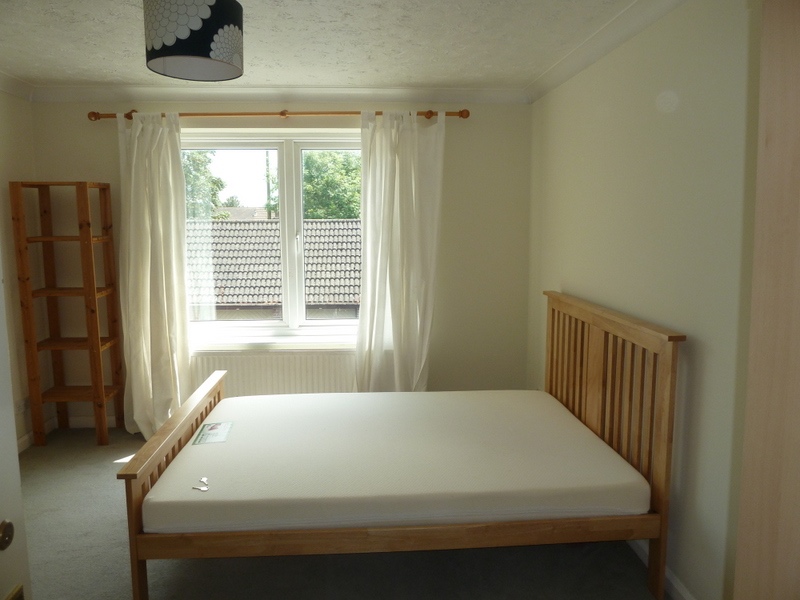 Additional image 2 of 4 Bed End Terrace, Berkeley Close, SO15, N1 7GU