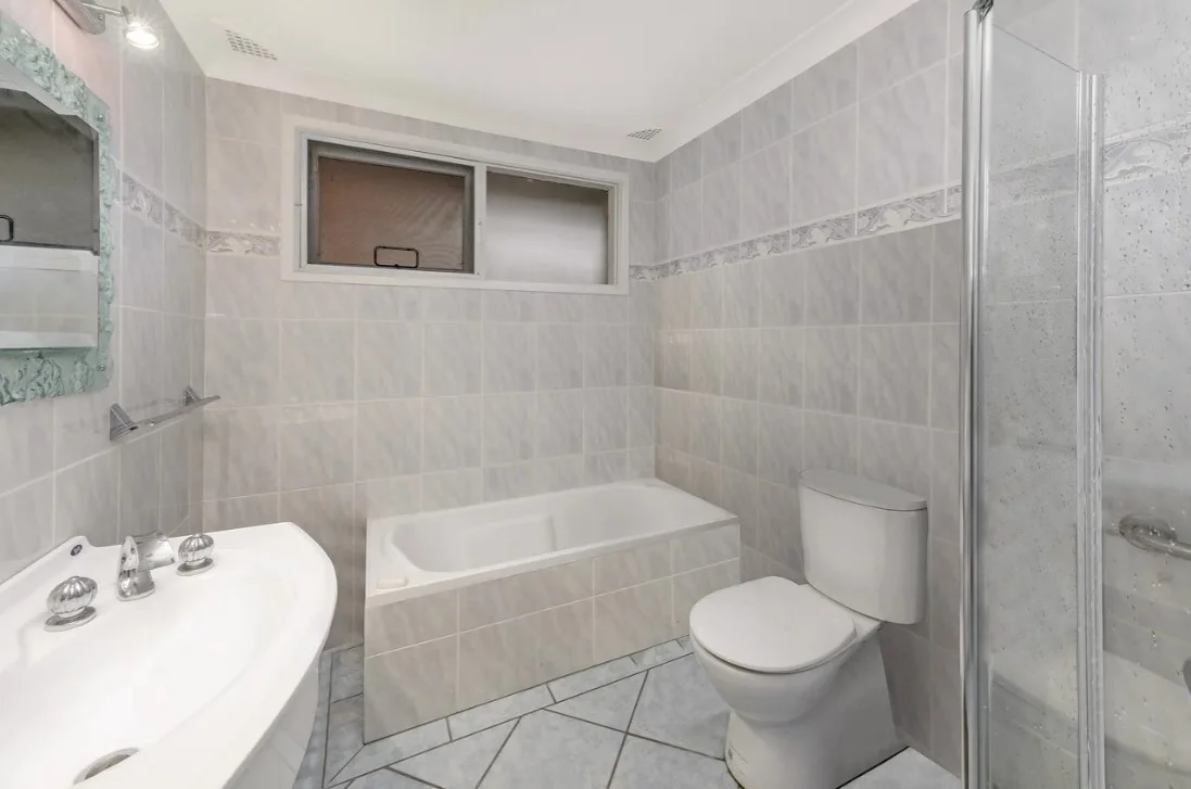 Additional image 2 of 8 Tuscan Place, Casula NSW 2170