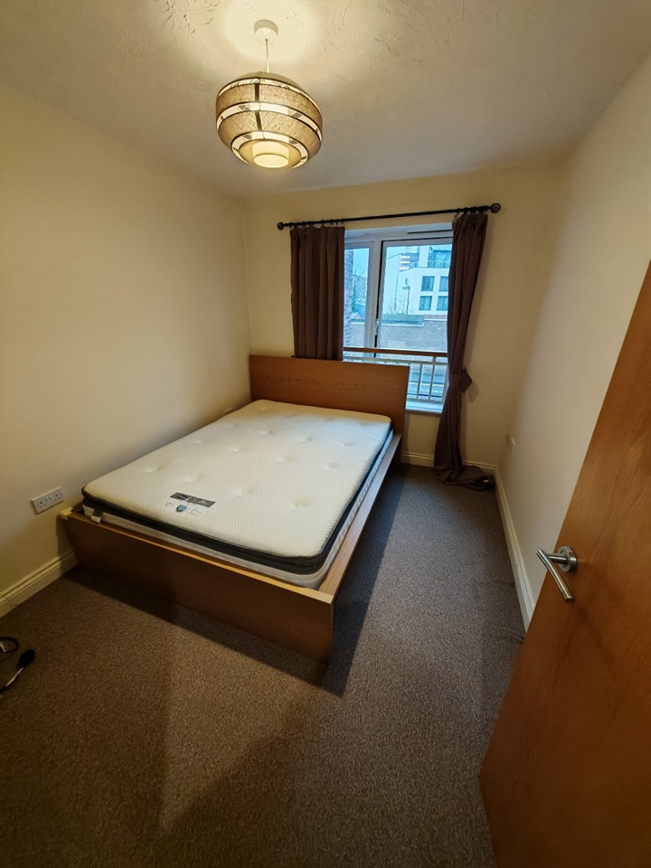 2 Bed Flat, Waterside, CV1, N1 7GU photo 3