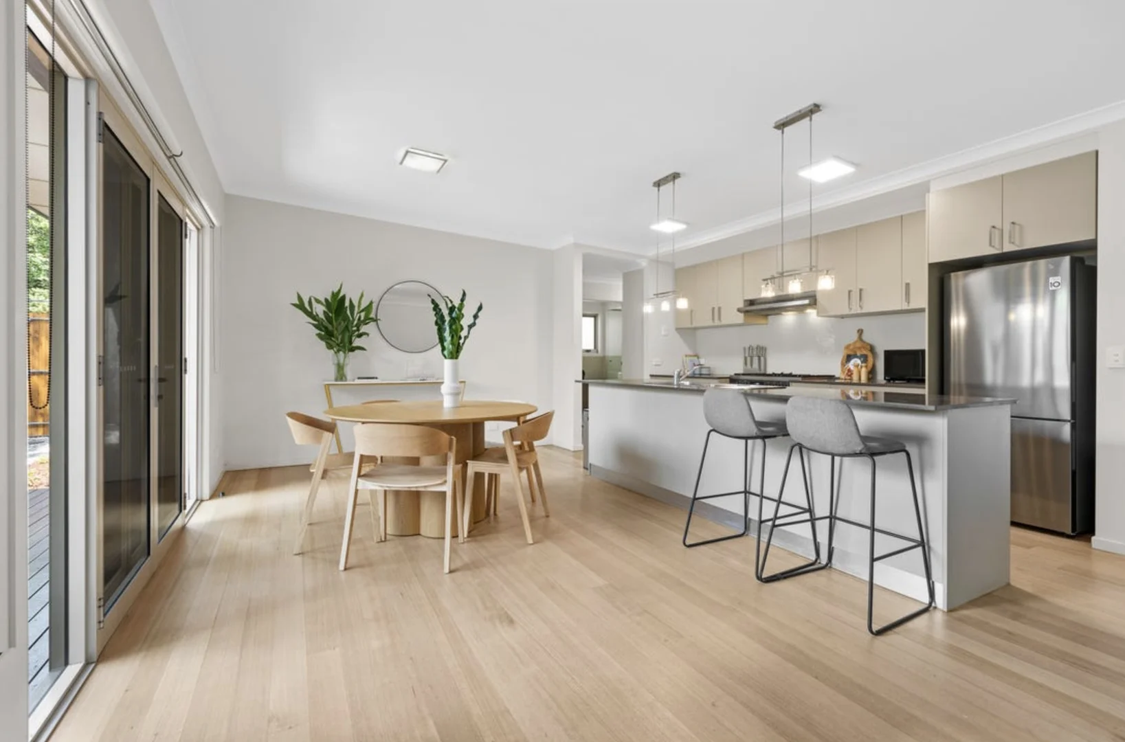 Additional image 2 of 2/9 Baker Street, Murrumbeena VIC 3163