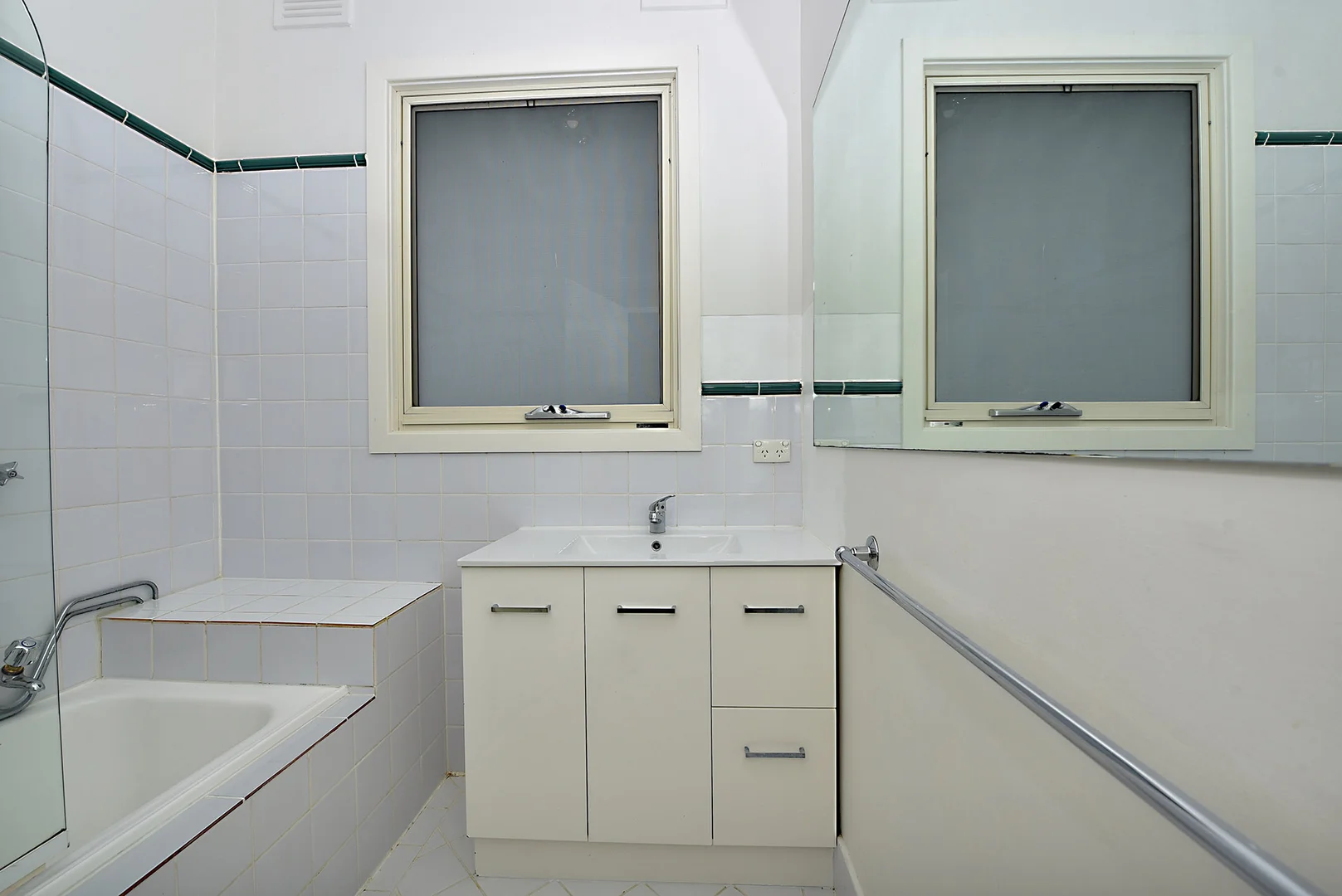 Additional image 4 of 30 vison st, Chadstone VIC 3148
