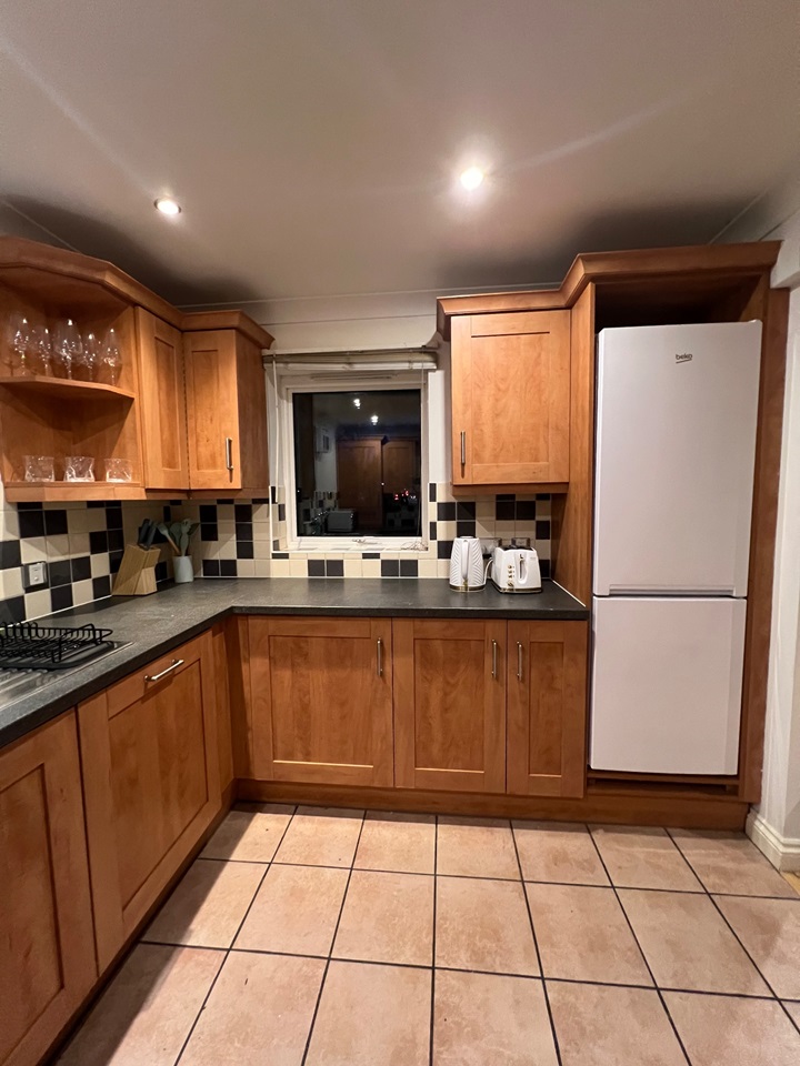 Additional image 5 of 2 Bed Flat, Century Court, SO14, N1 7GU