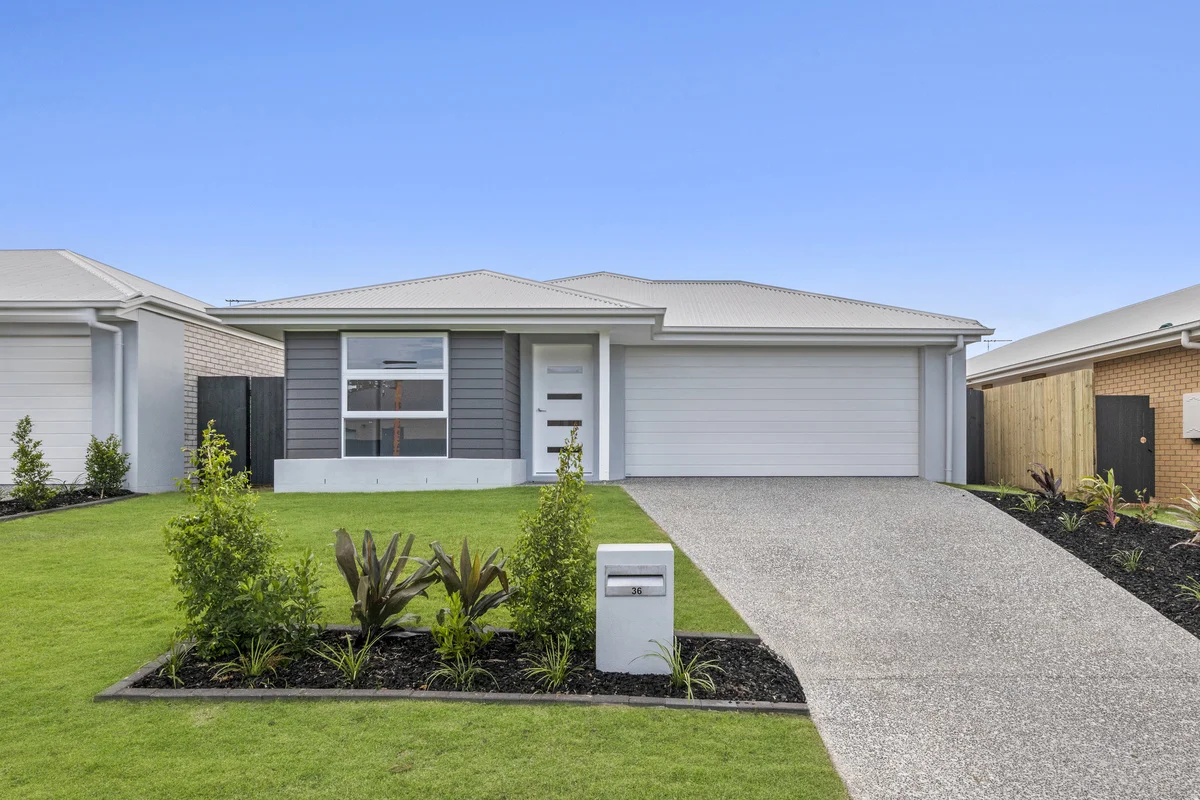 36 Hewing Place, Park Ridge QLD 4125